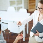 Immobilienwert ermitteln: Wie ohne-makler Eigentümern beim Preis-Check hilft